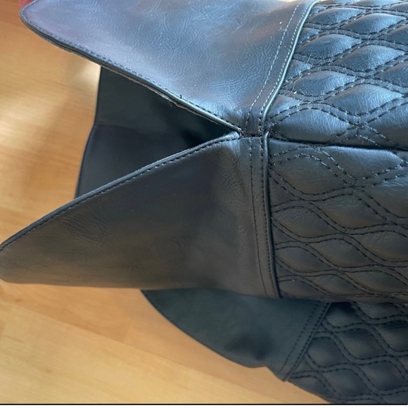 Quilted OTK Flat Riding Boots - NWT - Picture 4 of 4